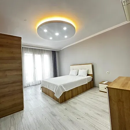 Renaissance 3* Трабзон