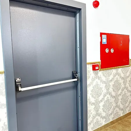 Aparthotel Bazalt *