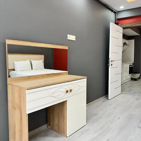 Renaissance Aparthotel 3*