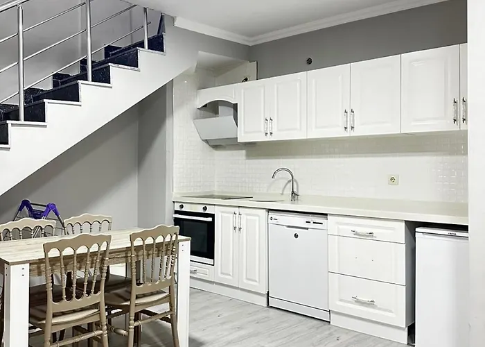 Renaissance 3* Trebizonda